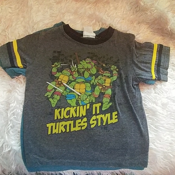 Boys 4-5 shirt lot - Picture 3 of 8